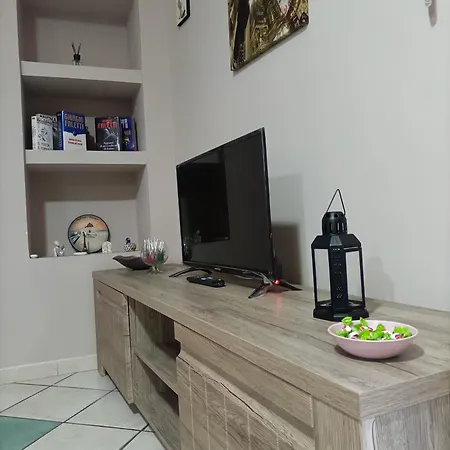 Merilyn House Apartman Caserta